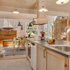 Vakantiehuis "Eroll" - 1.8km from the sea
