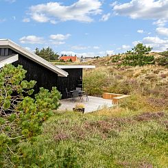 Vakantiehuis "Melanie" - 950m from the sea