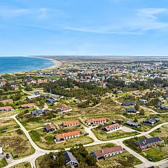 Vakantiehuis "Helga" - 650m from the sea