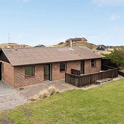 Vakantiehuis "Henkil" - 700m from the sea