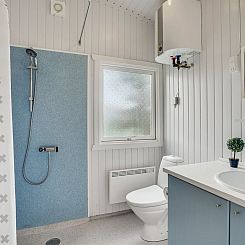 Vakantiehuis "Mads" - 950m from the sea