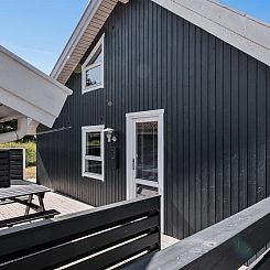 Vakantiehuis "Bente" - 800m from the sea