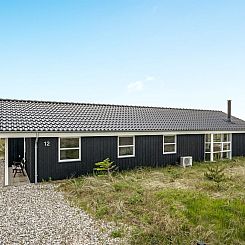 Vakantiehuis "Engelbertine" - 900m from the sea