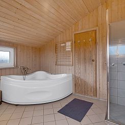 Vakantiehuis "Sofja" - 150m from the sea