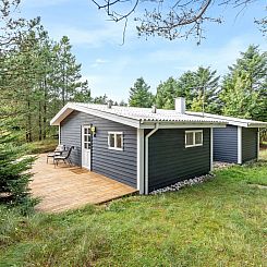 Vakantiehuis "Pilvi" -  from the sea