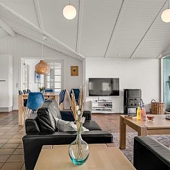 Vakantiehuis "Nimrod" - 70m from the sea