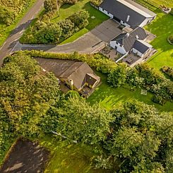 Vakantiehuis "Birtir" - 750m from the sea