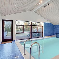 Vakantiehuis "Sirpa" - 1km from the sea