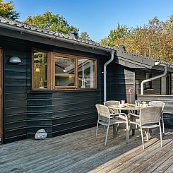 Vakantiehuis "Mourits" - 1.2km from the sea