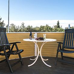 Vakantiehuis "Jenson" - 75m from the sea