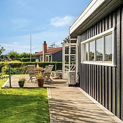 Vakantiehuis "Elik" - 500m from the sea