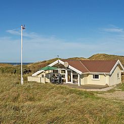 Vakantiehuis "Matias" - 150m from the sea