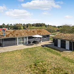 Vakantiehuis "Frerich" - 1.5km from the sea