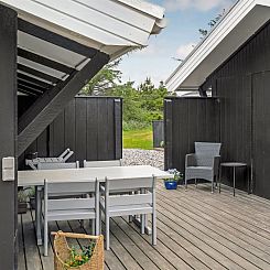 Vakantiehuis "Eivy" - 1km from the sea
