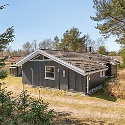 Vakantiehuis "Sighbiorn" - 950m from the sea