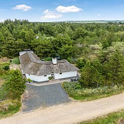Vakantiehuis "Arlett" - 950m from the sea