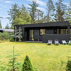 Vakantiehuis "Jonas" -  from the sea