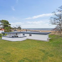 Vakantiehuis "Helja" - 125m from the sea