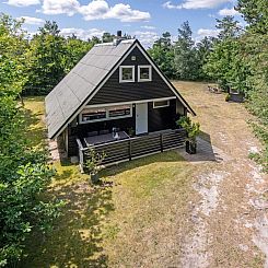 Vakantiehuis "Kirsi" -  from the sea