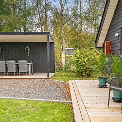 Vakantiehuis "Silvia" -  from the sea