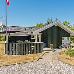 Vakantiehuis "Annestine" - 200m from the sea