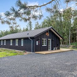 Vakantiehuis "Jyde" - 1.5km from the sea