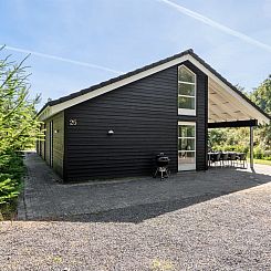 Vakantiehuis "Ralda" - 590m from the sea