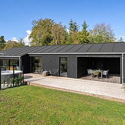 Vakantiehuis "Sinna" -  from the sea