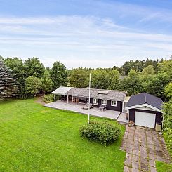 Vakantiehuis "Gunlög" - 1.3km from the sea