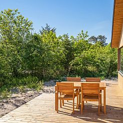 Vakantiehuis "Ileana" -  from the sea