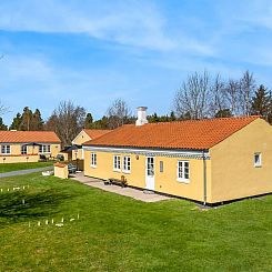 Vakantiehuis "Klint" - 400m from the sea