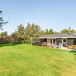 Vakantiehuis "Rajna" - 500m to the fjord