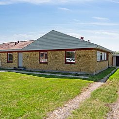 Vakantiehuis "Ingward" - 750m from the sea