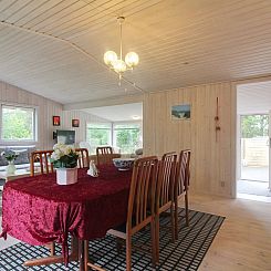 Vakantiehuis "Gangulf" - 150m from the sea