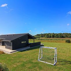 Vakantiehuis "Ariadne" - 900m from the sea