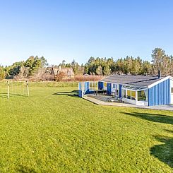 Vakantiehuis "Nedzad" - 500m from the sea