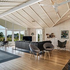 Vakantiehuis "Eljas" - 200m to the fjord