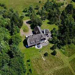Vakantiehuis "Bjarnger" - 200m from the sea