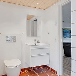 Vakantiehuis "Bjarnger" - 200m from the sea