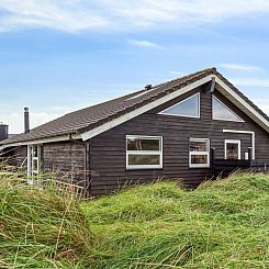 Vakantiehuis "Bruni" - 400m from the sea