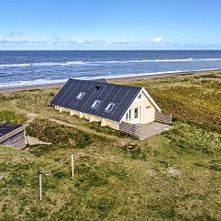 Vakantiehuis "Ebba" - 25m from the sea