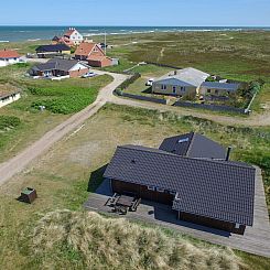 Vakantiehuis "Tecumseh" - 150m from the sea