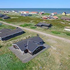 Vakantiehuis "Tecumseh" - 150m from the sea