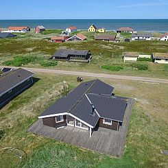 Vakantiehuis "Tecumseh" - 150m from the sea