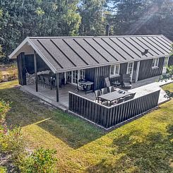 Vakantiehuis "Santtu" - 600m from the sea