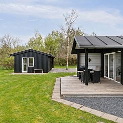 Vakantiehuis "Merrit" - 350m from the sea