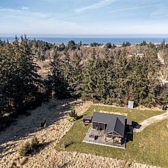 Vakantiehuis "Marla" - 1.1km from the sea