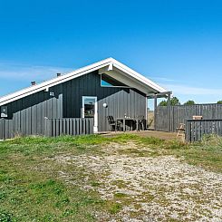 Vakantiehuis "Bothilda" - 660m from the sea