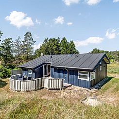 Vakantiehuis "Erle" - 990m from the sea