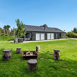 Vakantiehuis "Elso" - 600m to the fjord